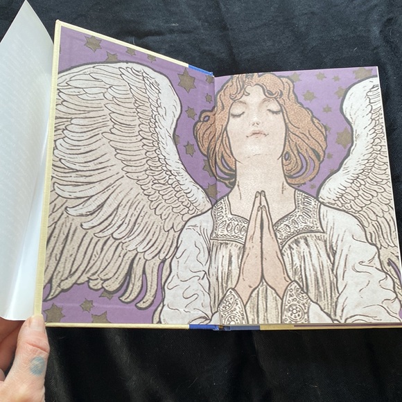 Hardback Angel Medicine Book with Sleeve by Doreen Virtue! - Picture 3 of 7